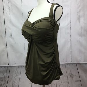 Anne Cole Strapless Twist Front Swimdress Top